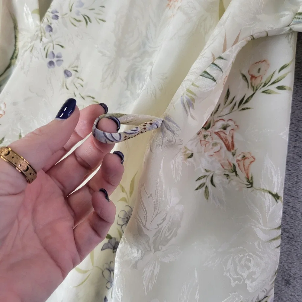 Vintage Intimo Amore 90s Floral Satin Kimono Robe Cream‎ Romantic Faiycore M